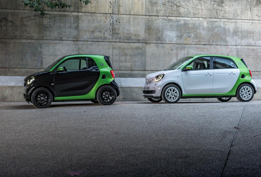  Smart ForTwo Prime Coupe Electric Drive 2017 года  (фото 38 из 48)